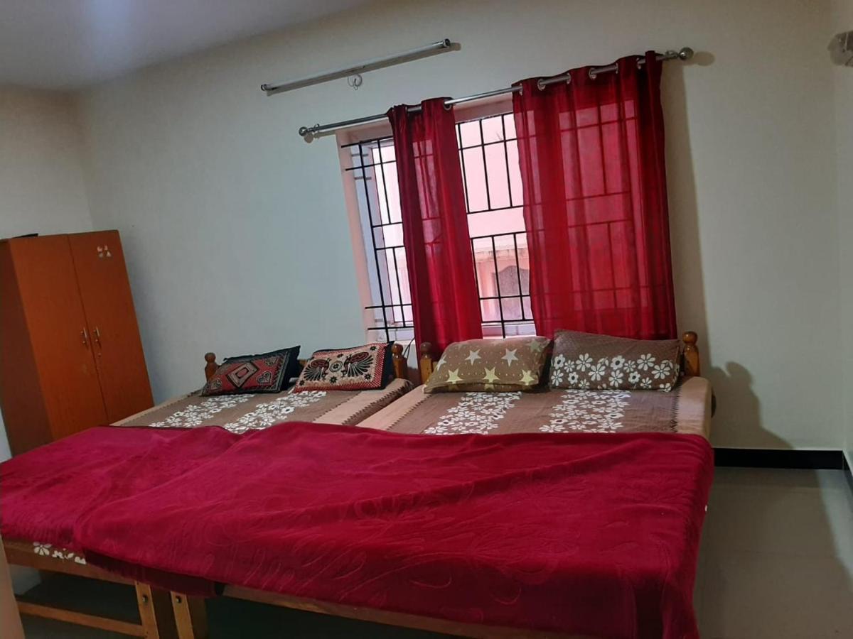 Jack N Jill Holidays Inn Udagamandalam Exterior foto
